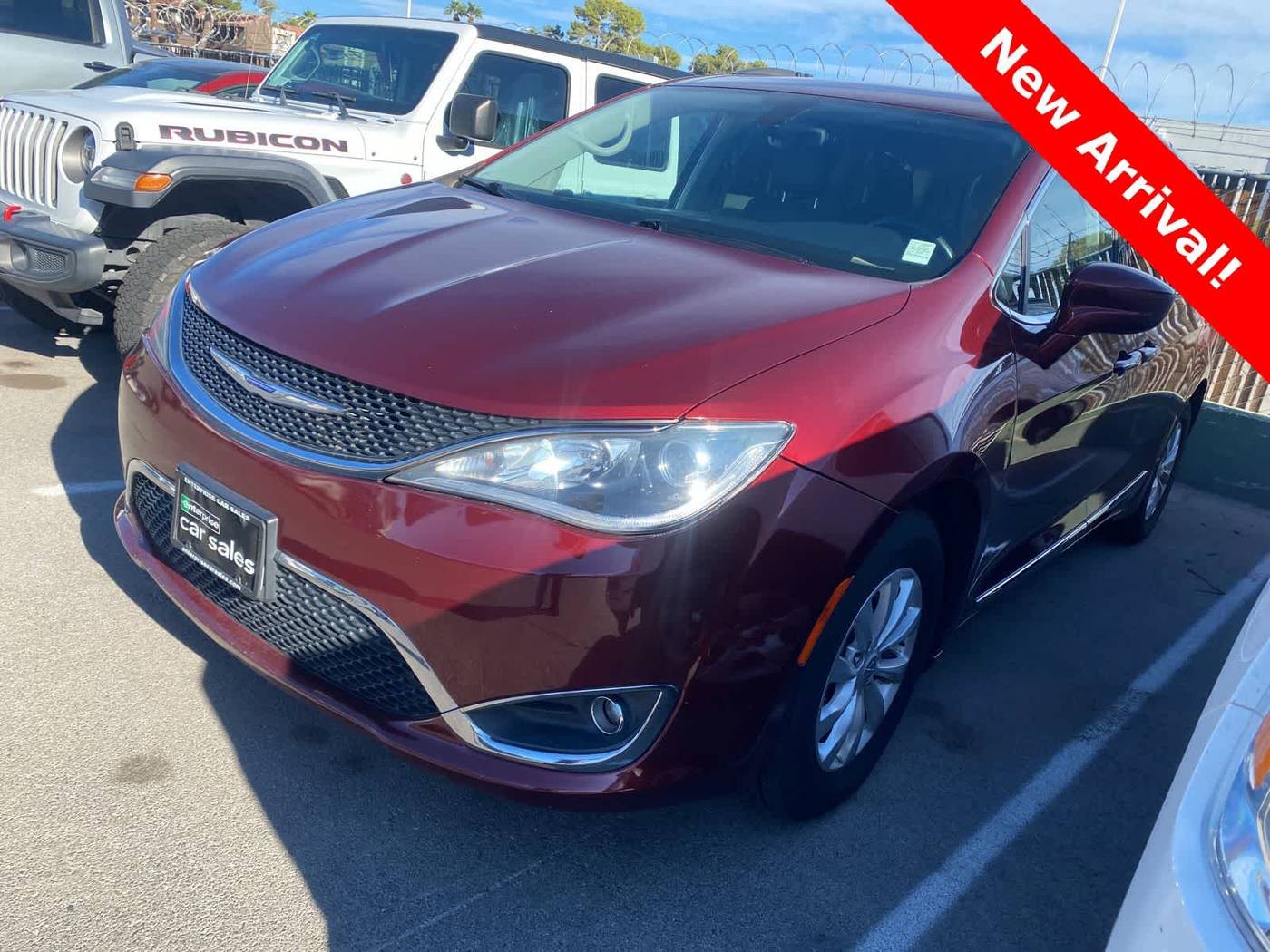 2019 Chrysler Pacifica Touring L — Minivan — 91,338 mi — Las Vegas, NV
