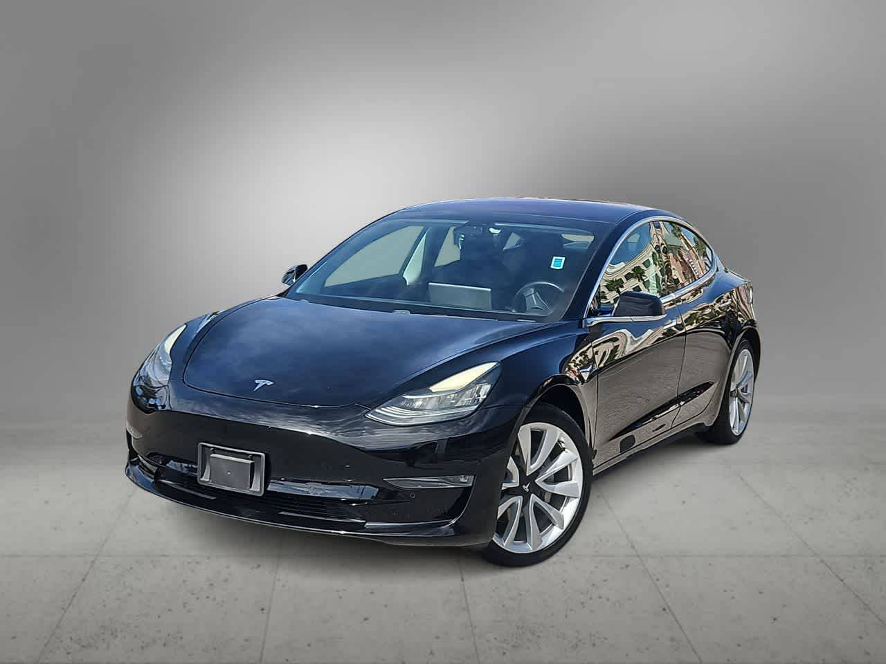 2018 Tesla Model 3 Long Range — Sedan — 17,365 mi — Las Vegas, NV