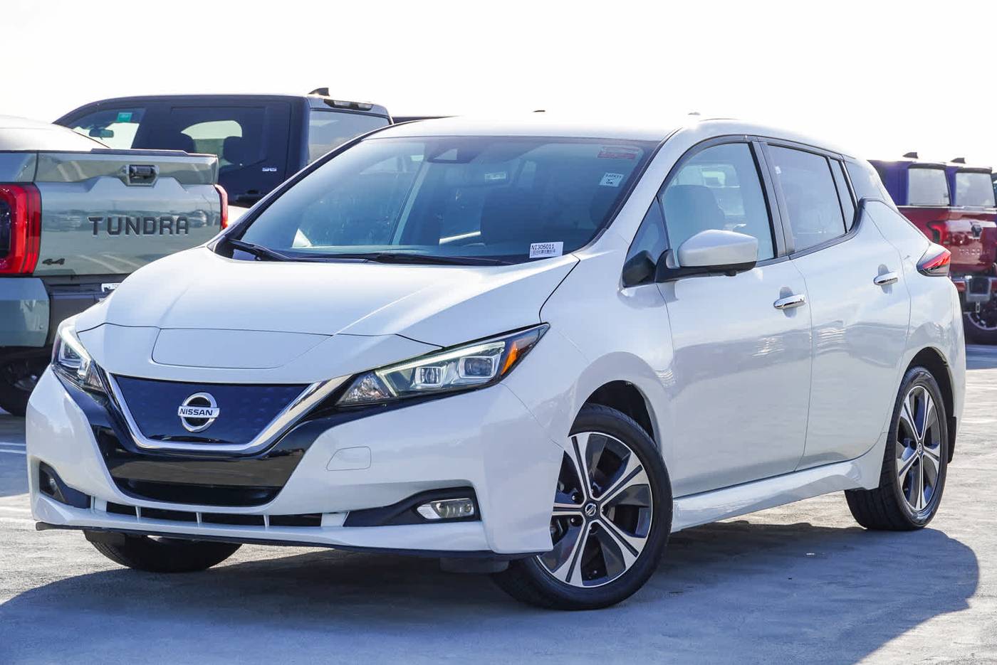 2020 Nissan LEAF SV PLUS — Hatchback — 33,210 mi — Los Angeles, CA