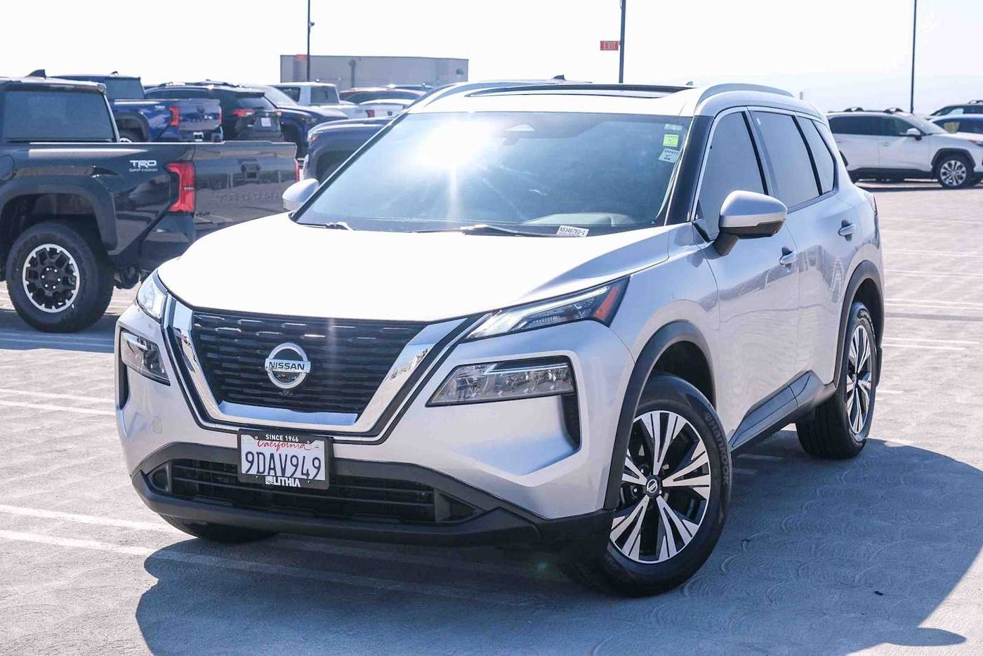 2021 Nissan Rogue SV — SUV — 51,591 mi — Los Angeles, CA