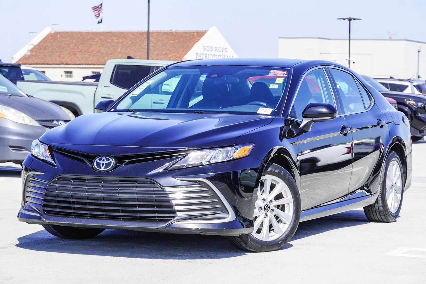 2024 Toyota Camry LE — Sedan — 30,702 mi — Los Angeles, CA