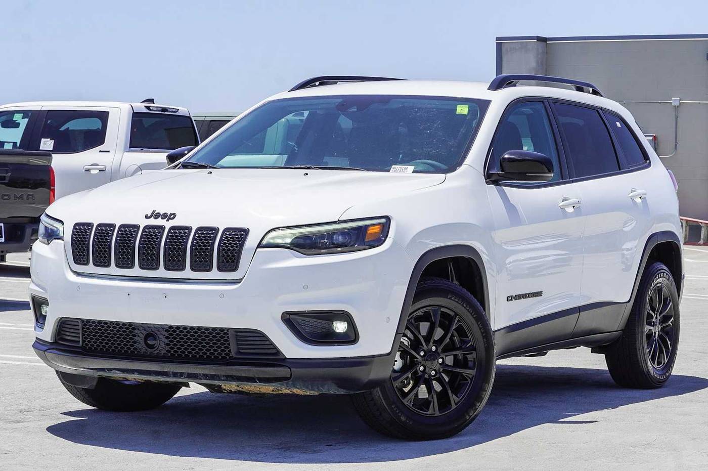 2023 Jeep Cherokee Altitude Lux — SUV — 46,788 mi — Los Angeles, CA