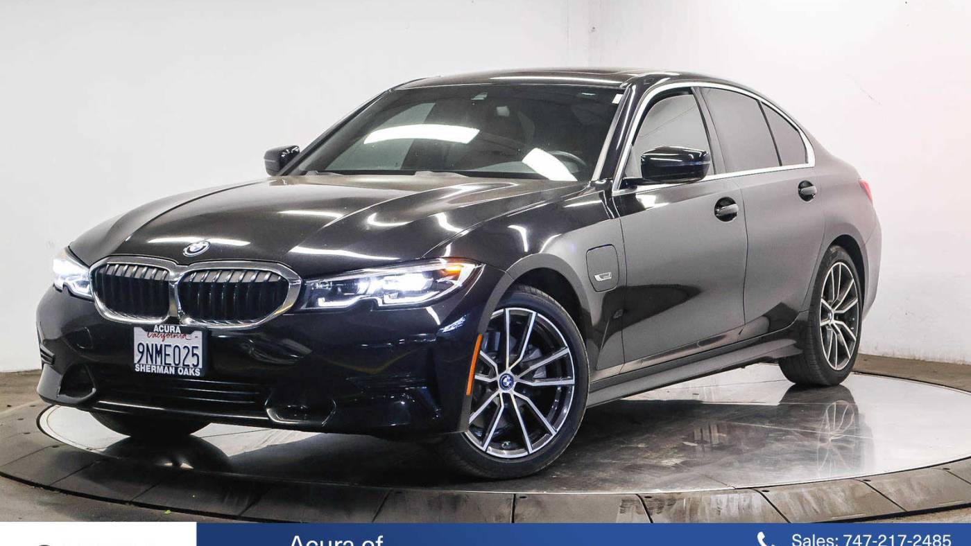 2022 BMW 3 Series 330e — Sedan — 50,721 mi — Sherman Oaks, CA