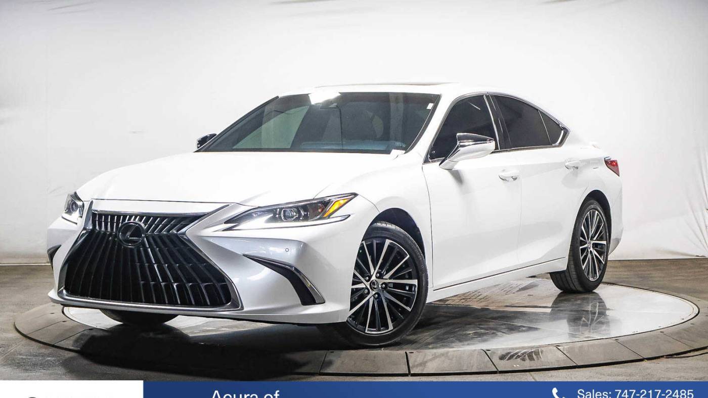 2024 Lexus ES ES 300h — Sedan — 4,787 mi — Sherman Oaks, CA