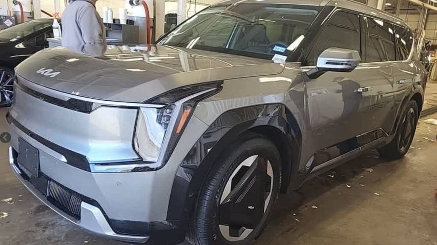 2024 Kia EV9 Land — SUV — 10,441 mi — Doral, FL