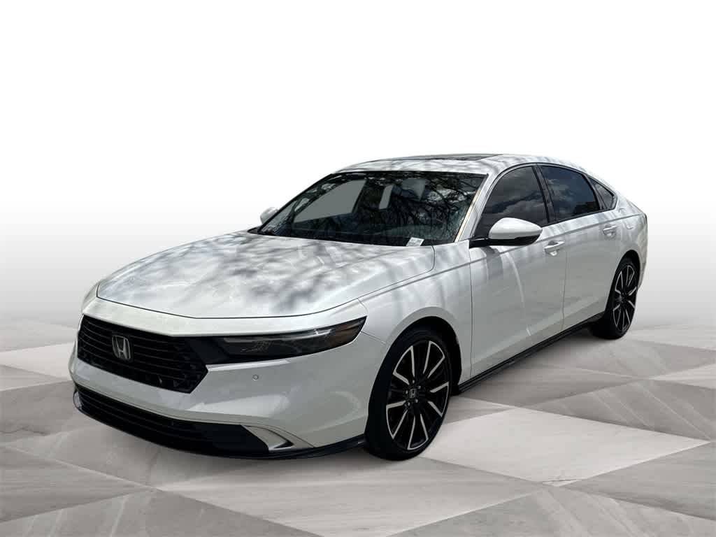 2023 Honda Accord Hybrid Touring — Sedan — 19,752 mi — Doral, FL