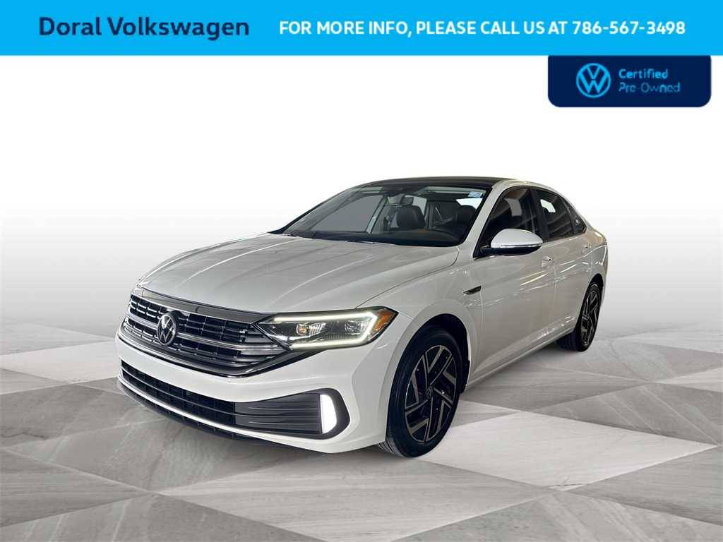 2023 Volkswagen Jetta SEL — Sedan — 21,075 mi — Doral, FL