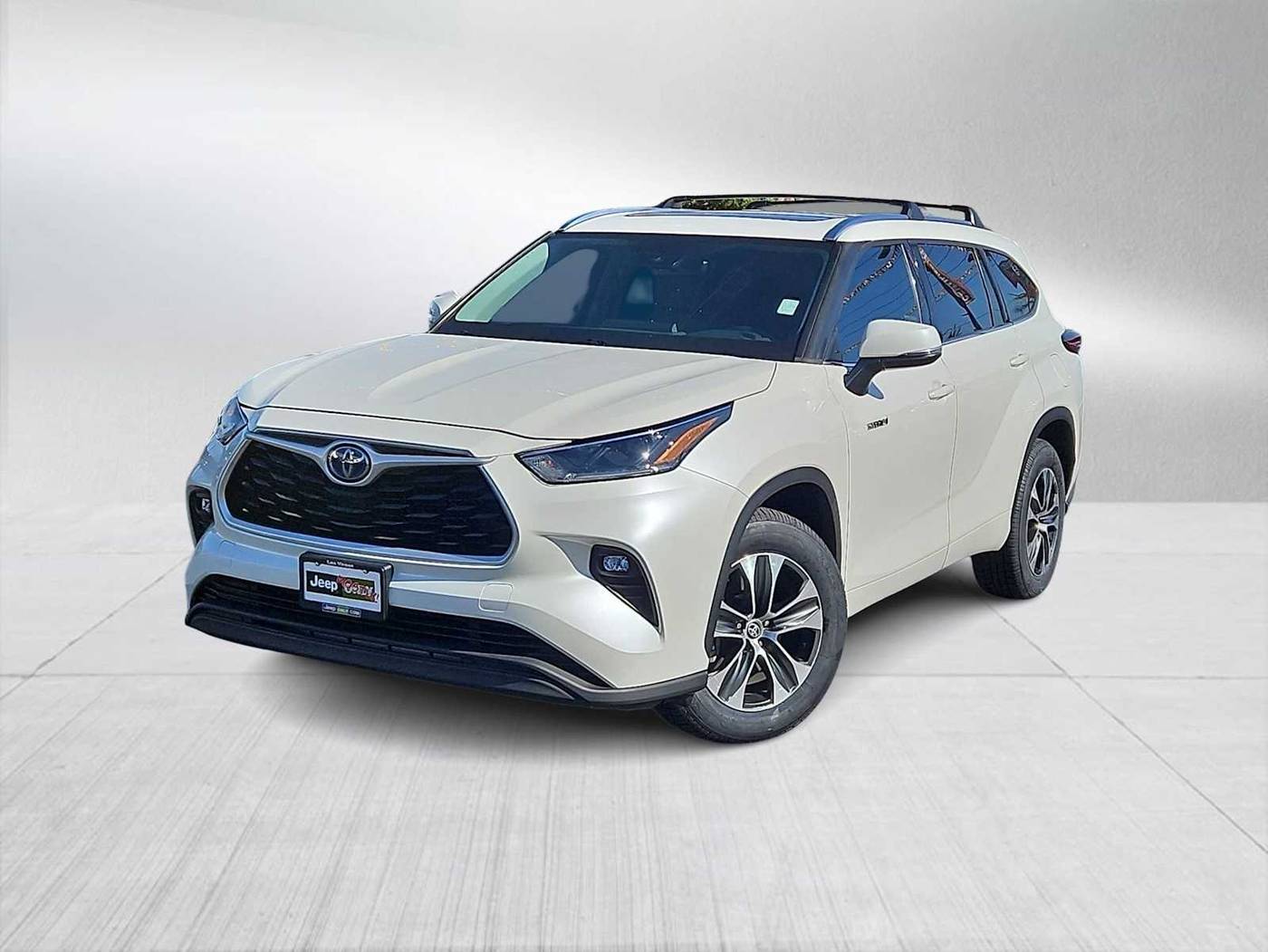 2021 Toyota Highlander Hybrid XLE — SUV — 53,347 mi — Las Vegas, NV