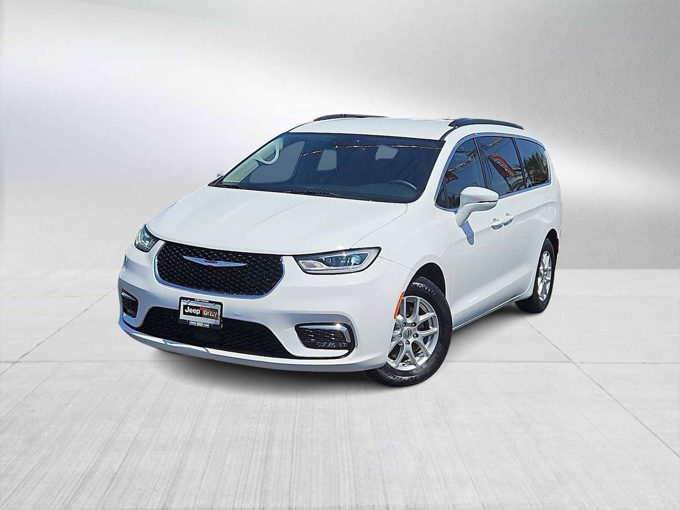 2022 Chrysler Pacifica Touring L — Minivan — 68,169 mi — Las Vegas, NV
