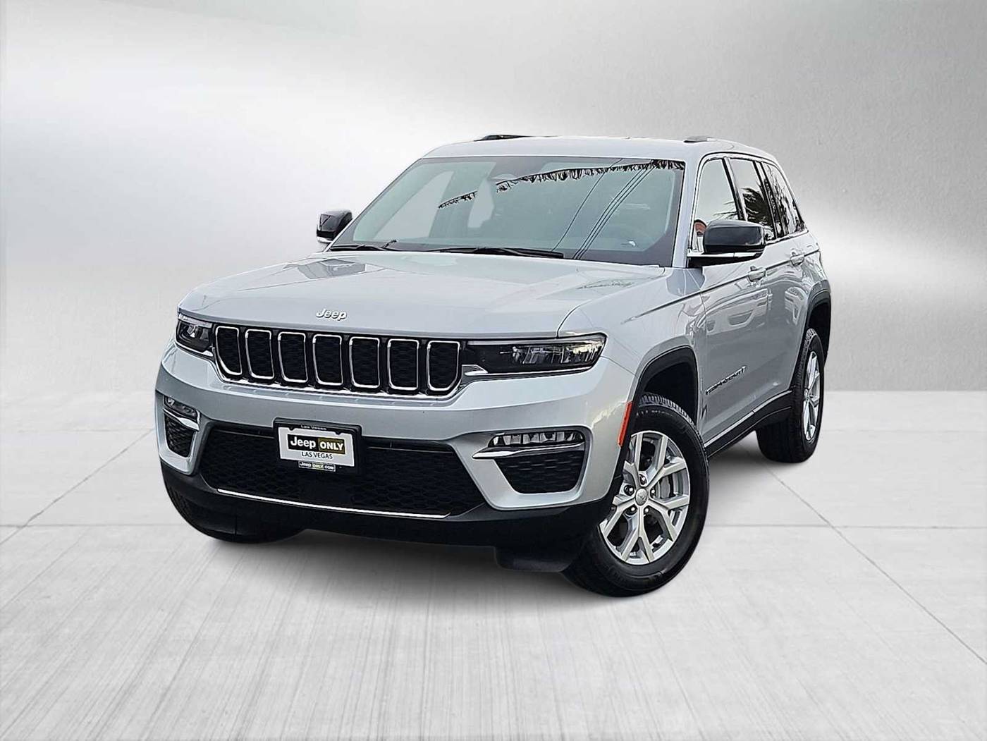 2023 Jeep Grand Cherokee Limited — SUV — 28,341 mi — Las Vegas, NV