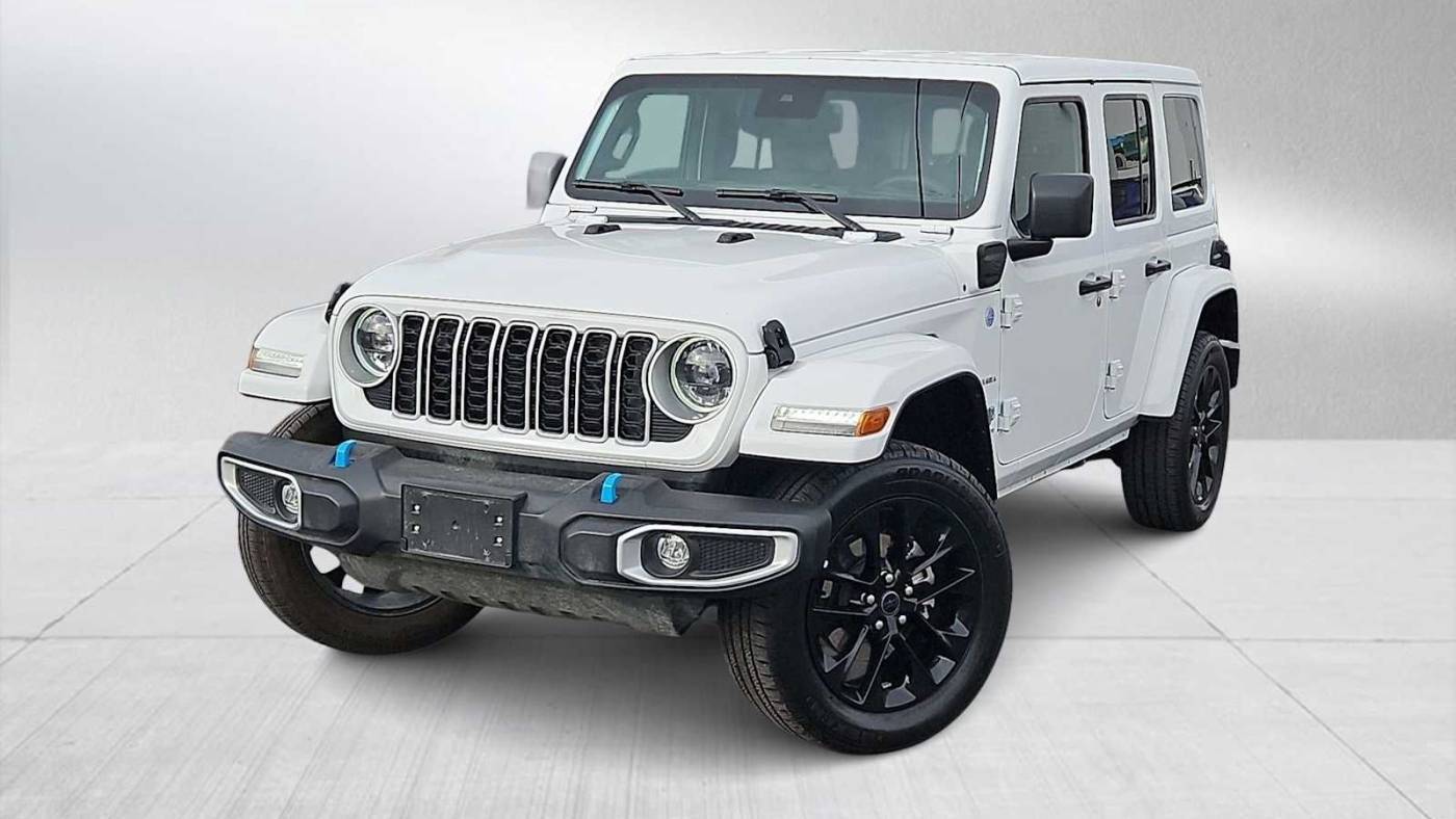 2024 Jeep Wrangler Sahara — SUV — 30,516 mi — Las Vegas, NV