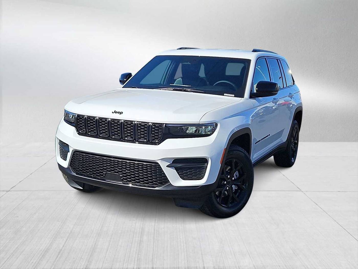 2025 Jeep Grand Cherokee Altitude — SUV — 107 mi — Las Vegas, NV