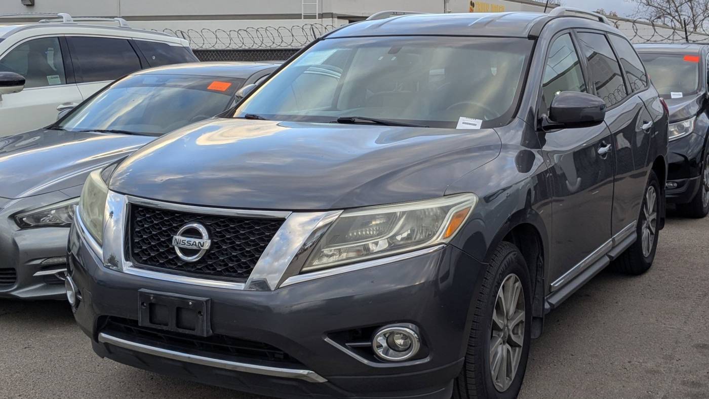 2013 Nissan Pathfinder SL — SUV — 114,236 mi — San Diego, CA