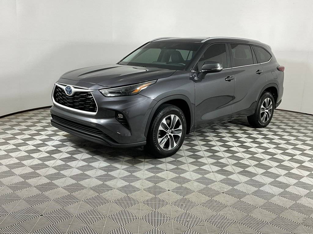 2024 Toyota Highlander Hybrid XLE — SUV — 21,480 mi — North Miami, FL