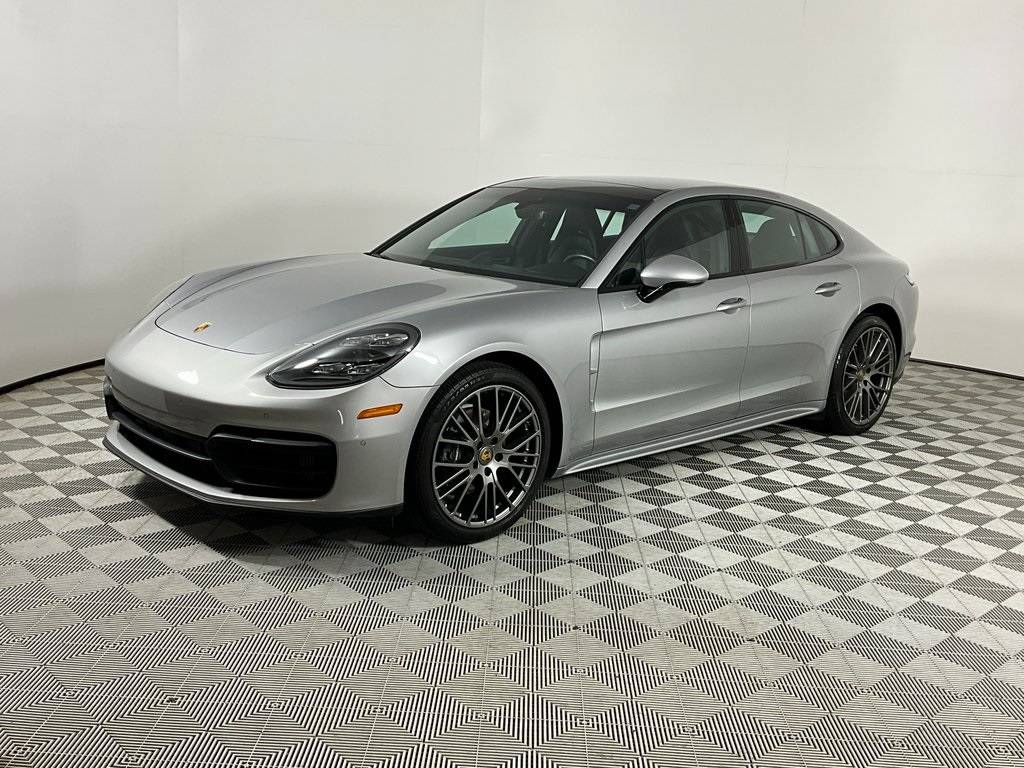 2022 Porsche Panamera Platinum Edition