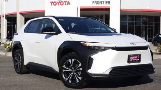 2024 Toyota bZ4X XLE — SUV — 12,866 mi — Valencia, CA