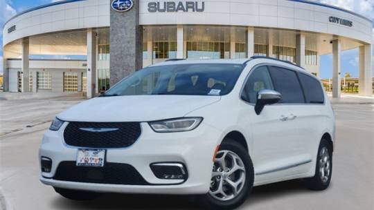 2023 Chrysler Pacifica Limited — Minivan — 65,765 mi — Buda, TX