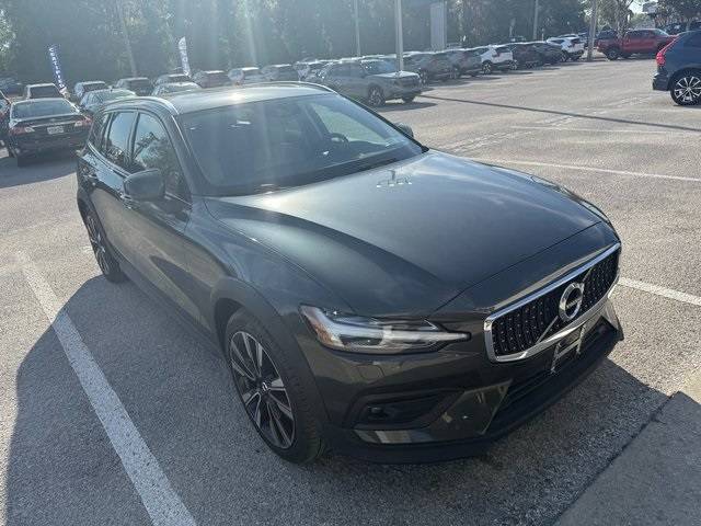 2022 Volvo V60 Cross Country T5 — Wagon — 22,278 mi — Ocala, FL