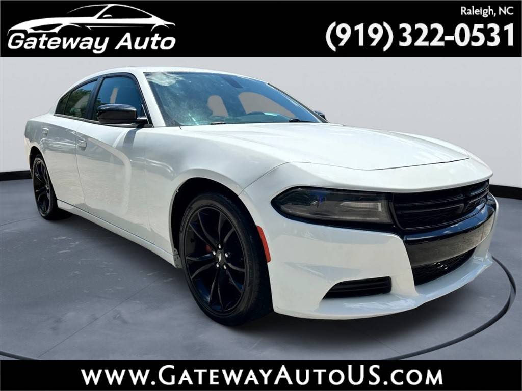 2017 Dodge Charger SE