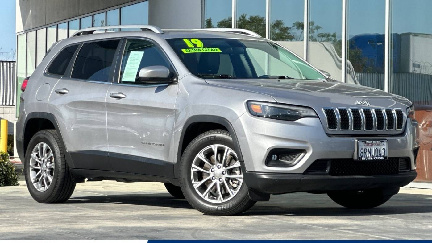 2019 Jeep Cherokee Latitude Plus — SUV — 106,206 mi — Carson, CA