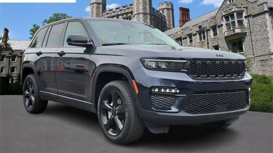2023 Jeep Grand Cherokee Limited — SUV — 5,895 mi — Princeton, NJ
