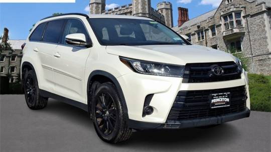2019 Toyota Highlander SE V6 — SUV — 48,881 mi — Princeton, NJ
