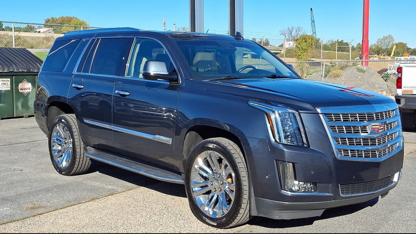 2020 Cadillac Escalade Luxury — SUV — 75,896 mi — Harrisburg, PA