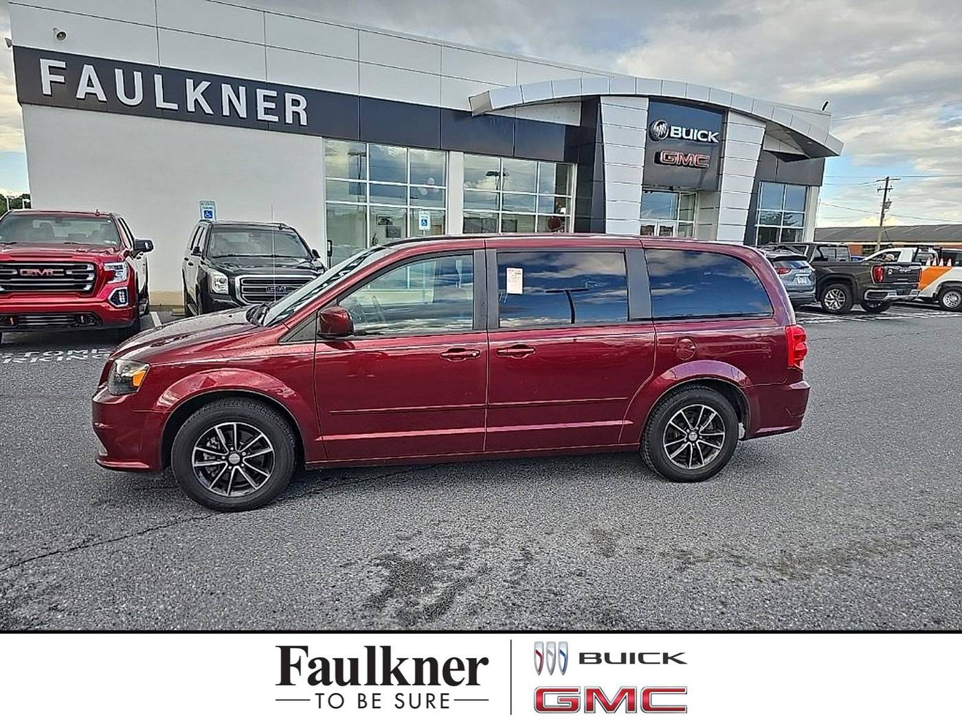 2017 Dodge Grand Caravan SE Plus — Minivan — 52,718 mi — Harrisburg, PA