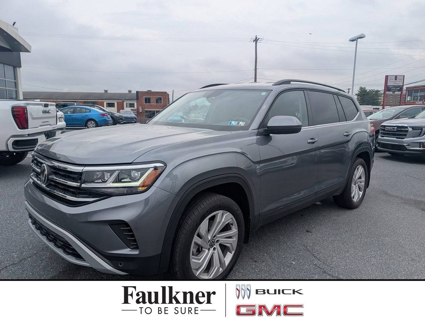 2023 Volkswagen Atlas SE with Technology — SUV — 30,016 mi — Harrisburg, PA