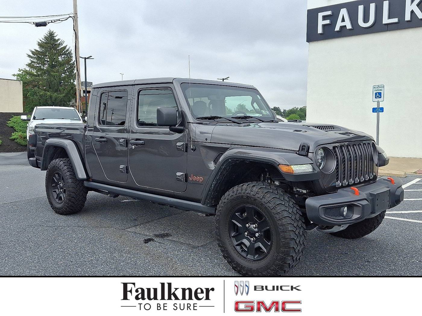 2022 Jeep Gladiator Mojave — Pickup Truck — 17,645 mi — Harrisburg, PA