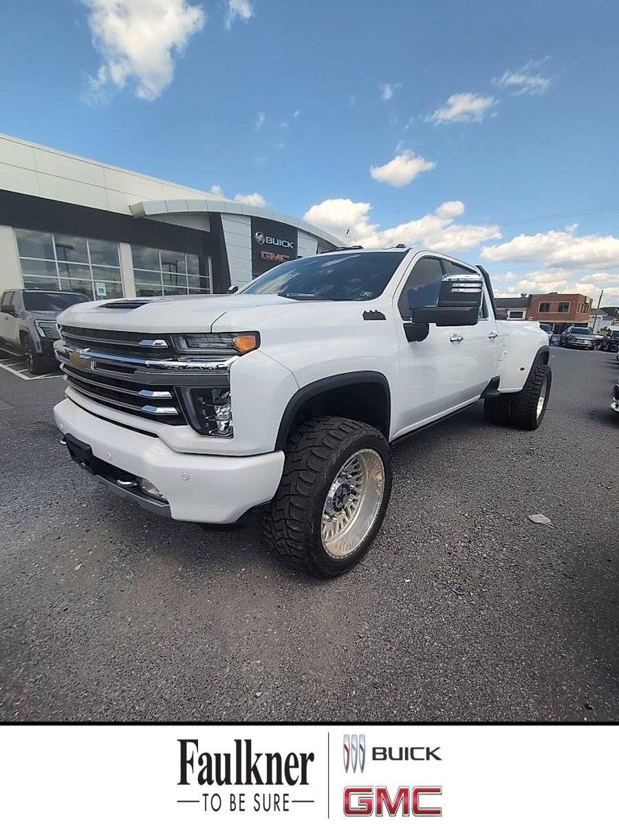 2022 Chevrolet Silverado 3500HD High Country — Pickup Truck — 9,350 mi — Harrisburg, PA