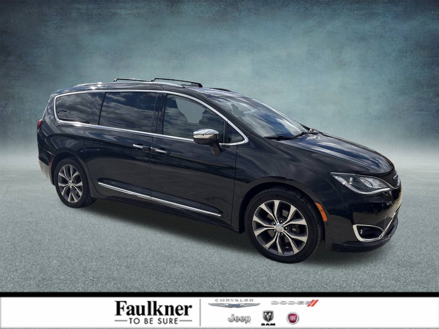 2017 Chrysler Pacifica Limited — Minivan — 97,563 mi — Mechanicsburg, PA