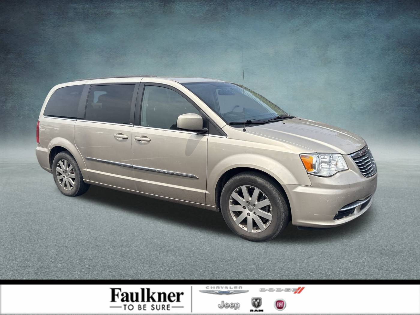 2014 Chrysler Town & Country Touring — Minivan — 86,620 mi — Mechanicsburg, PA