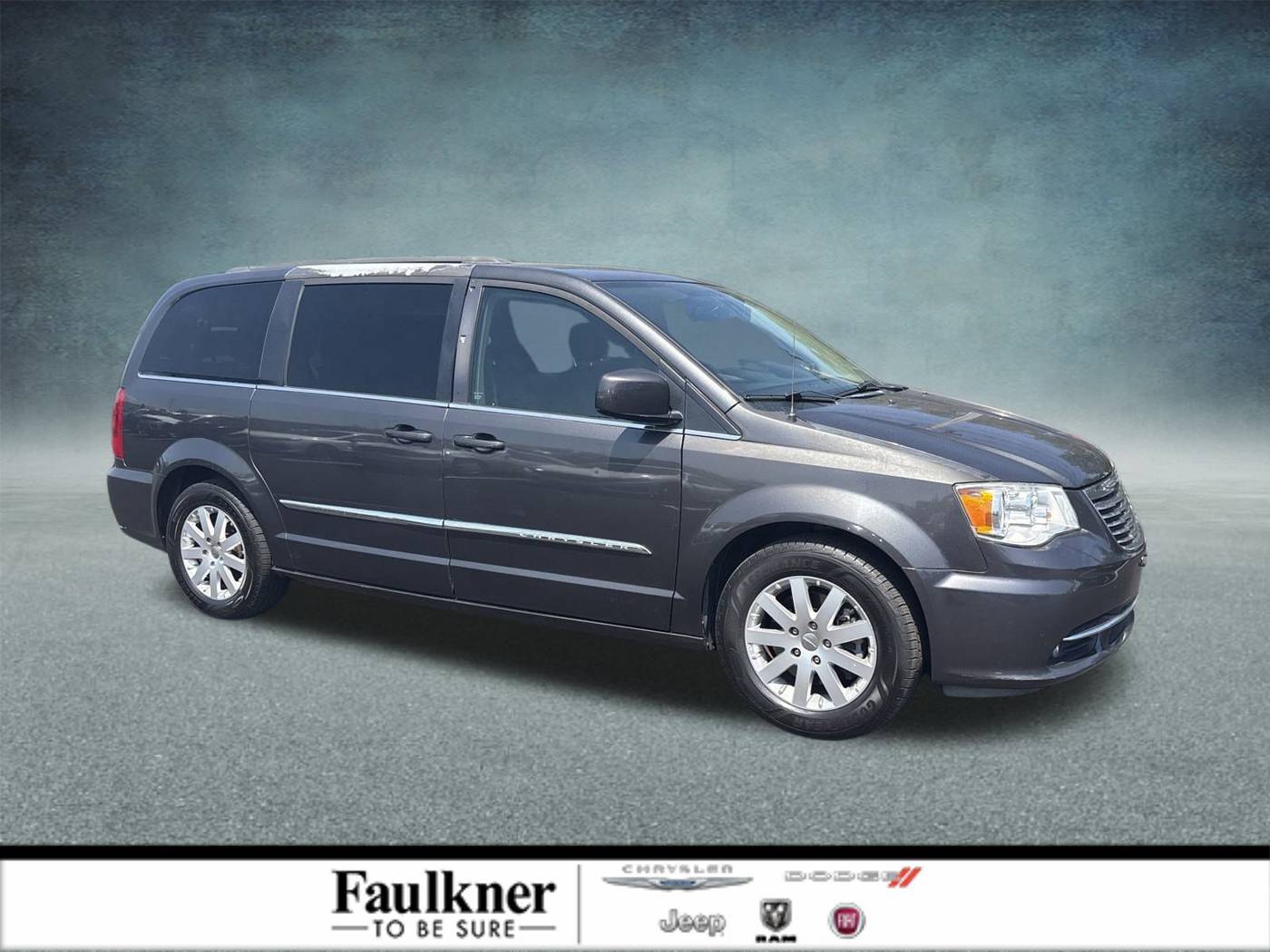 2016 Chrysler Town & Country Touring — Minivan — 100,481 mi — Mechanicsburg, PA