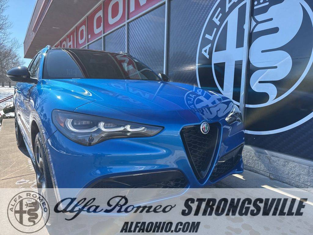 2026 Alfa Romeo Stelvio Base