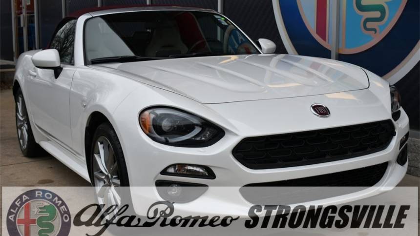 2018 FIAT 124 Spider Lusso — Convertible — 13,757 mi — Strongsville, OH