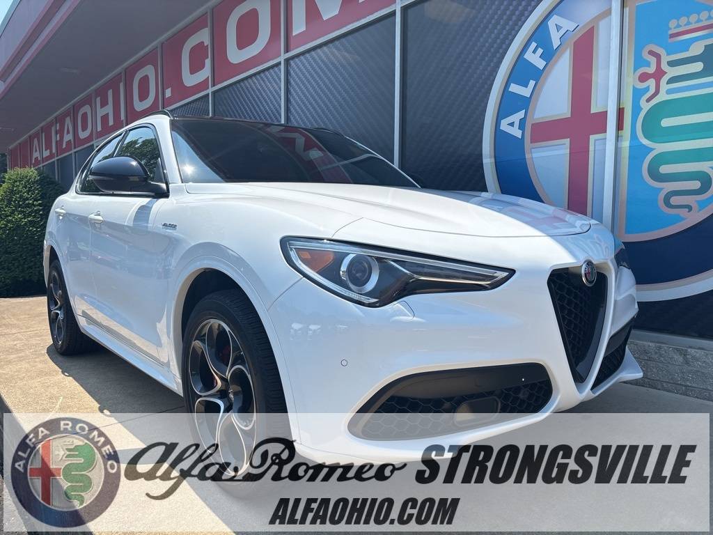 2023 Alfa Romeo Stelvio Veloce — SUV — 6,679 mi — Strongsville, OH