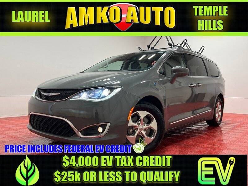 2020 Chrysler Pacifica Hybrid Touring L — Minivan — 92,506 mi — Temple Hills, MD