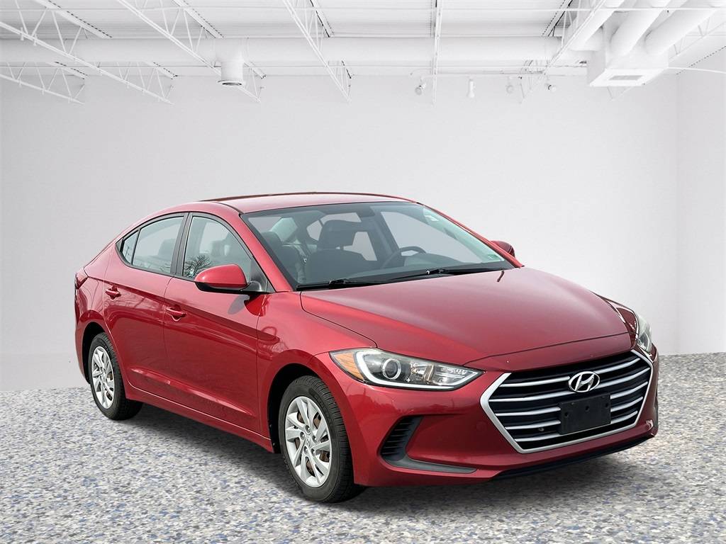 2017 Hyundai Elantra SE — Sedan — 105,081 mi — Fairfax, VA