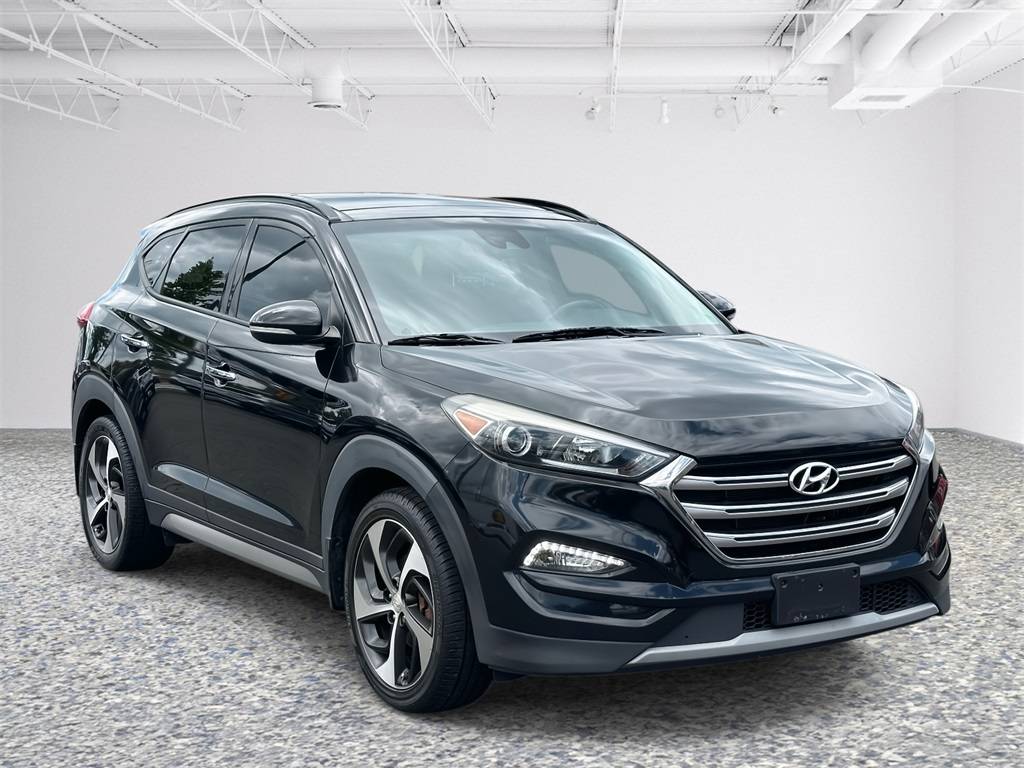 2017 Hyundai Tucson Limited — SUV — 75,545 mi — Fairfax, VA
