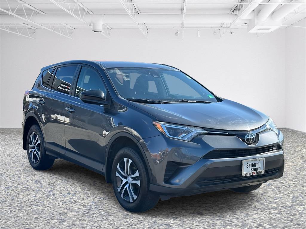 2018 Toyota RAV4 LE — SUV — 87,610 mi — Fairfax, VA
