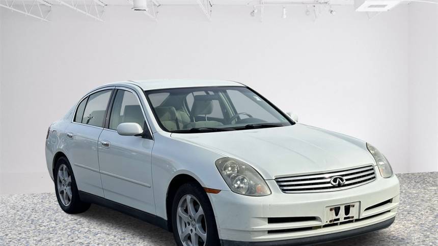 2004 Infiniti G35 Base