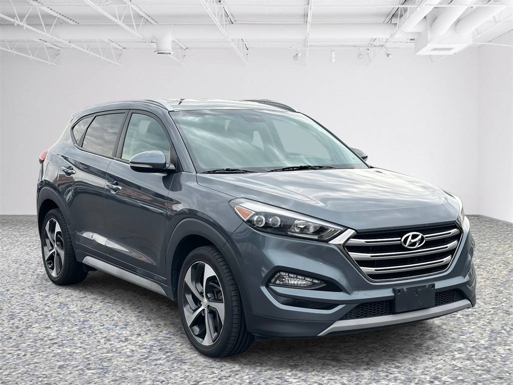 2017 Hyundai Tucson Limited — SUV — 104,113 mi — Fairfax, VA