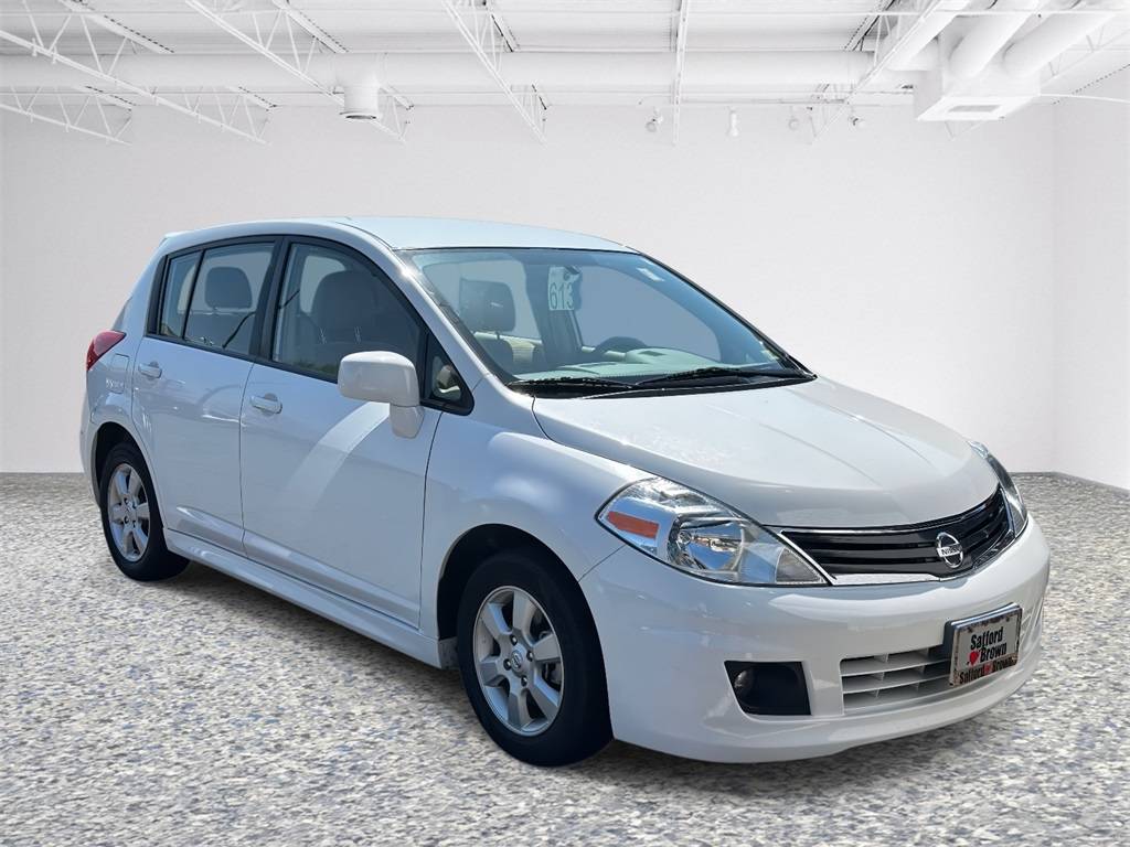 2011 Nissan Versa 1.8 SL — Hatchback — 71,242 mi — Fairfax, VA