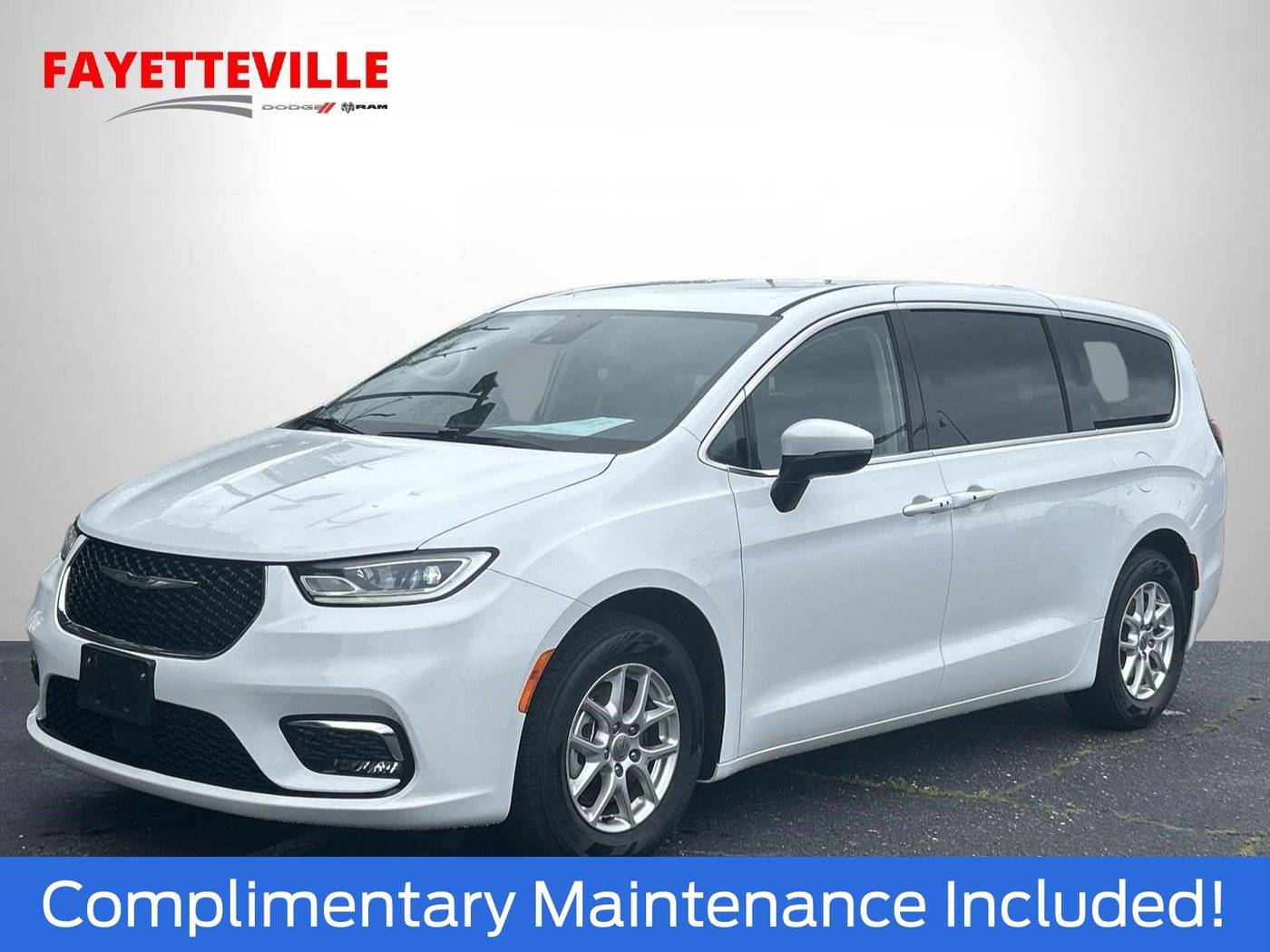 2023 Chrysler Pacifica Touring L — Minivan — 63,092 mi — Fayetteville, NC