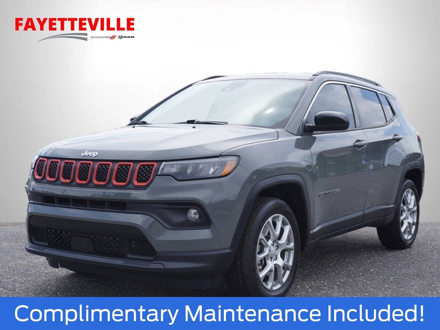 2023 Jeep Compass Latitude Lux — SUV — 24,617 mi — Fayetteville, NC