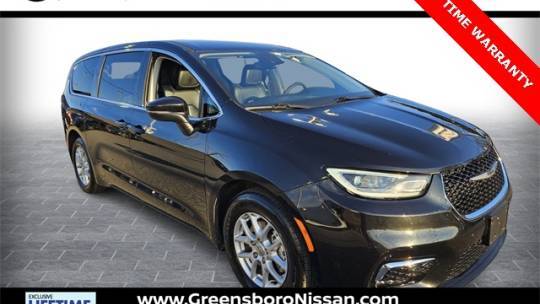 2023 Chrysler Pacifica Touring L — Minivan — 58,332 mi — Greensboro, NC