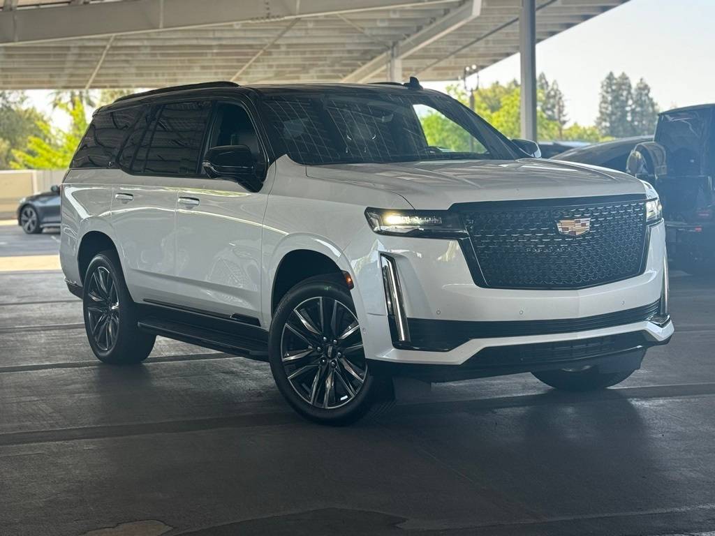 2021 Cadillac Escalade Premium Luxury — SUV — 25,412 mi — Fresno, CA