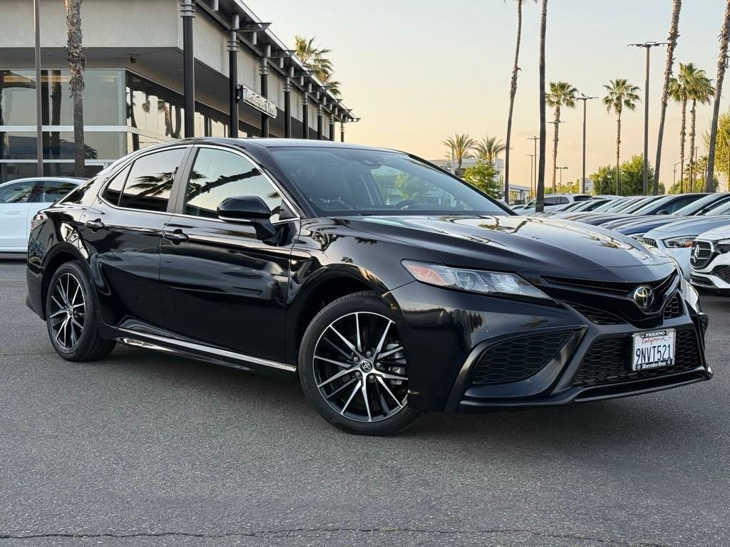 2024 Toyota Camry SE — Sedan — 9,944 mi — Fresno, CA