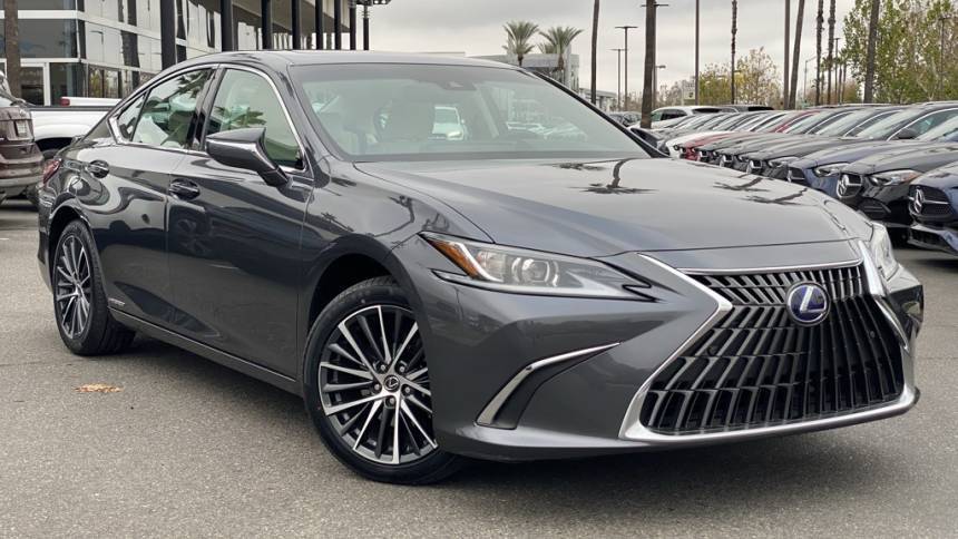 2022 Lexus ES ES 300h — Sedan — 22,885 mi — Fresno, CA
